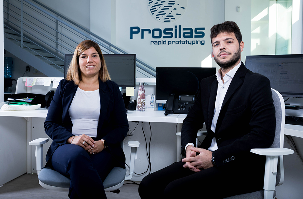 Prosilas- consulenza alla produzione Prosilas e il suo team si distinguono per la loro capacità di guidare i clienti verso l'ottimizzazione della produzione con la stampa 3D